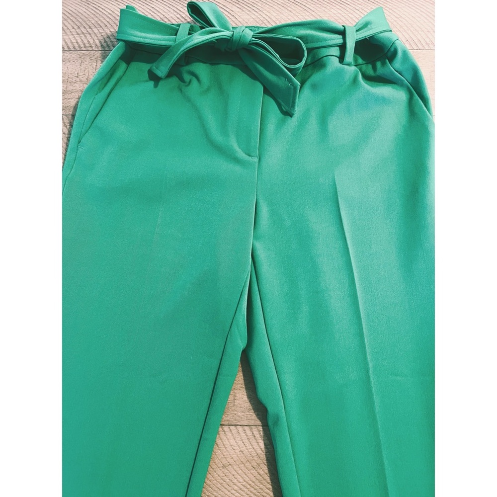 Loft Tie Waist Slim Taper Pants in Kelly Green